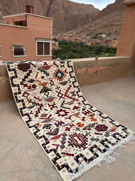 Handwoven Glaoui Taznakht Wool Berber Rug