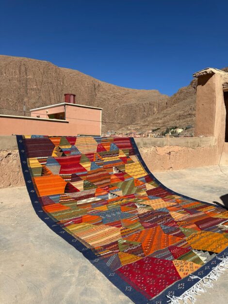 Kharita Rug 300x200 cm – Handwoven Akhnif Tribe Moroccan Flat-Weave Wool Kilim